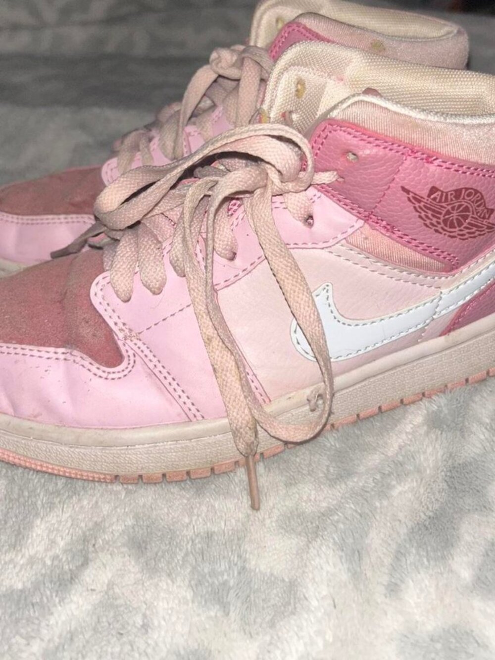Jordan Women's Pink Trainers